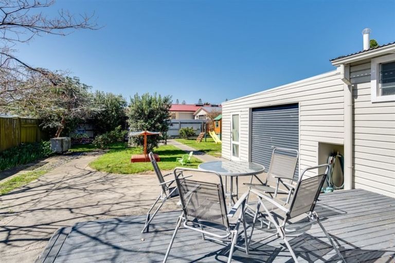 Photo of property in 17 Chambers Street, Te Awa, Napier, 4110
