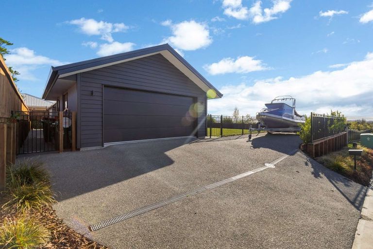 Photo of property in 16 Piwakawaka Drive, Stoke, Nelson, 7011