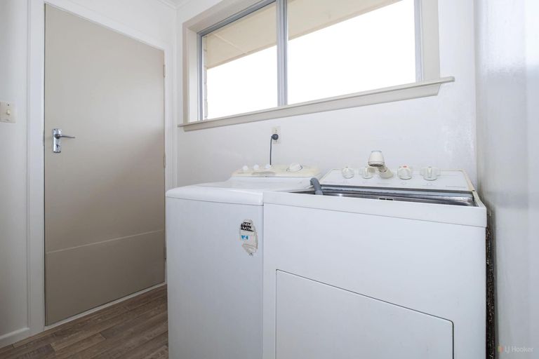 Photo of property in 39 Queen Street, Pareora, 7912