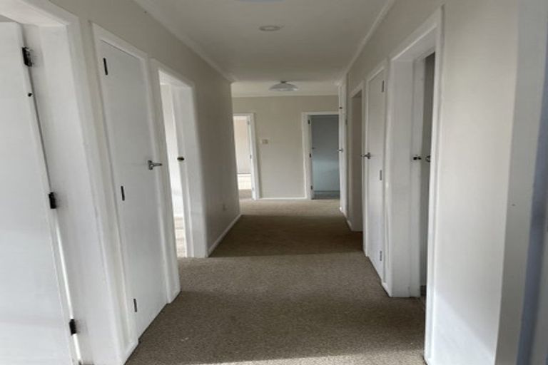 Photo of property in 18a Sheridan Street, Silverdale, Hamilton, 3216