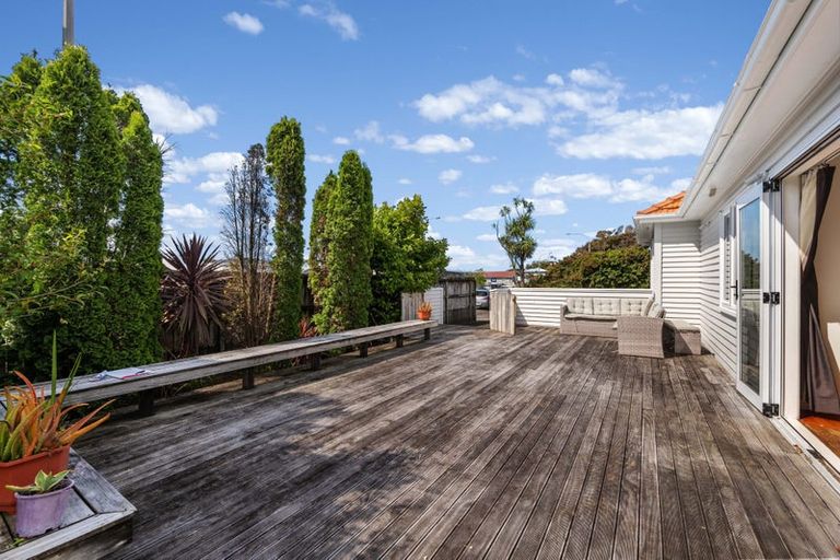 Photo of property in 171 Powderham Street, New Plymouth, 4310