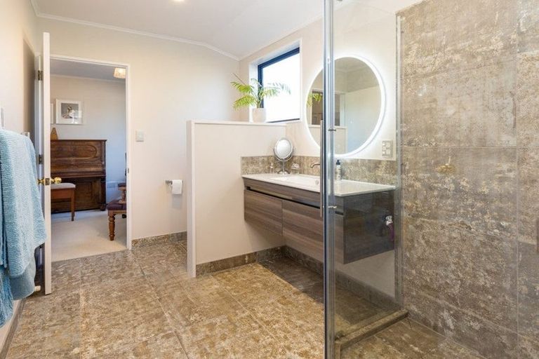 Photo of property in 16 Springswood Grove, Springlands, Blenheim, 7201