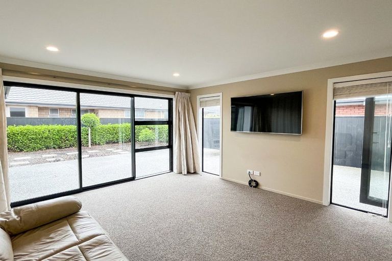 Photo of property in 23 Josephine Crescent, Aidanfield, Christchurch, 8025