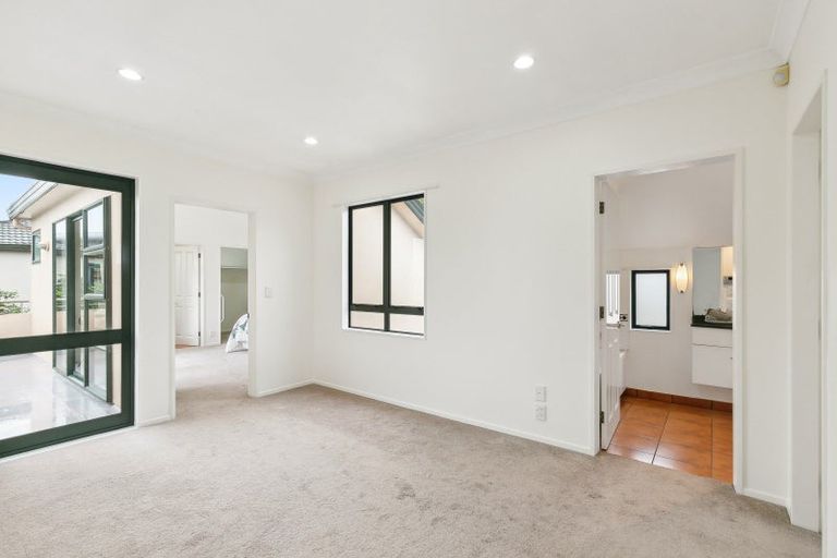 Photo of property in 5 Troy Street, Kilbirnie, Wellington, 6022