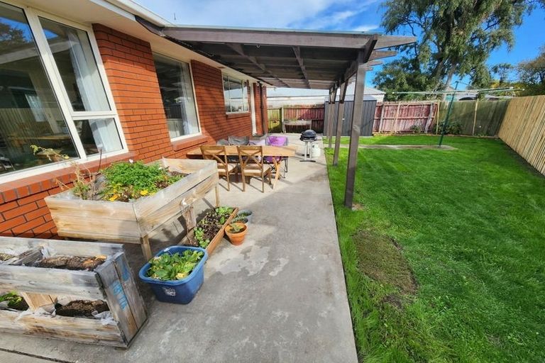 Photo of property in 47 Damien Place, Bromley, Christchurch, 8062