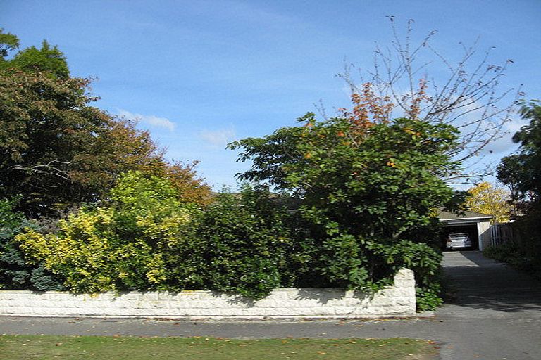 Photo of property in 9 Glenside Avenue, Ilam, Christchurch, 8041