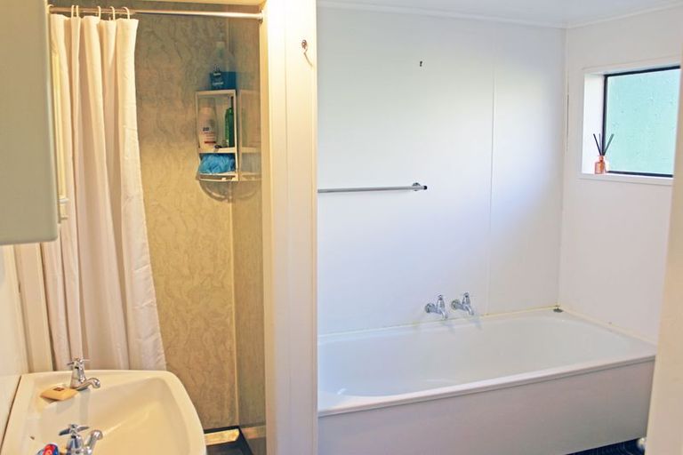 Photo of property in 9 School Road, Kakanui, Oamaru, 9495