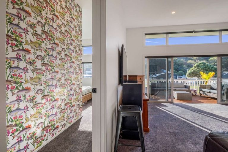 Photo of property in 14 Mowhanau Drive, Kai Iwi, Whanganui, 4574