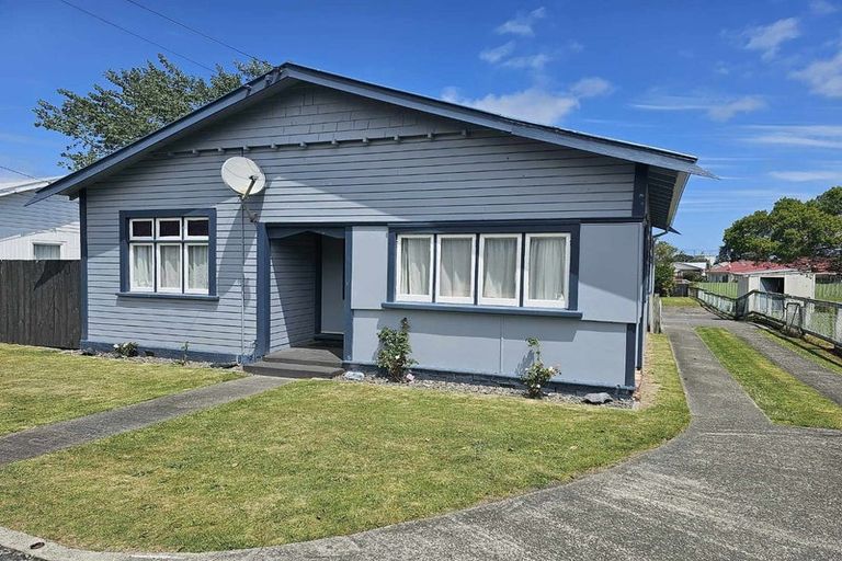 Photo of property in 15 Rata Street, Gonville, Whanganui, 4501