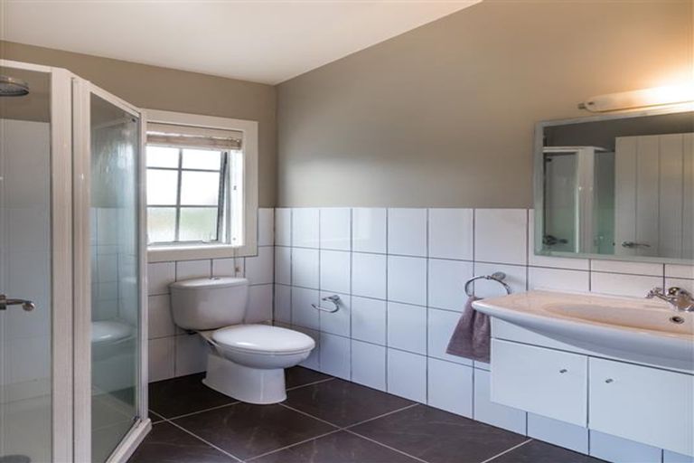 Photo of property in 104 Gillies Avenue, Taupo, 3330