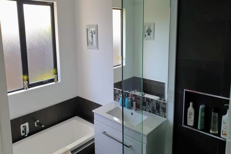 Photo of property in 11 Wedmore Close, Burwood, Christchurch, 8083