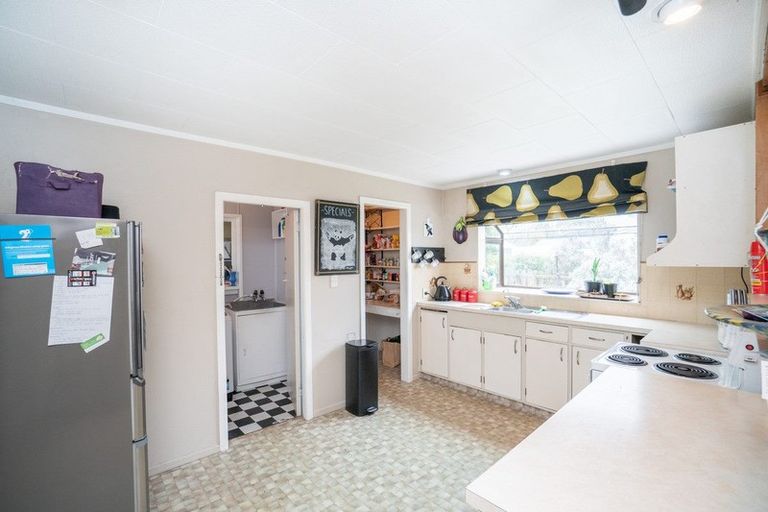 Photo of property in 9 Huia Street, Pahiatua, 4910