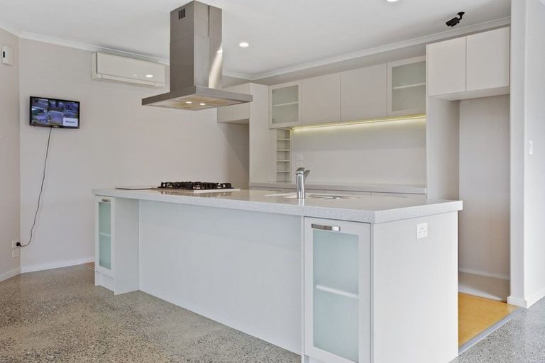 Photo of property in 35 Brockelbank Drive, Kaiapoi, 7630