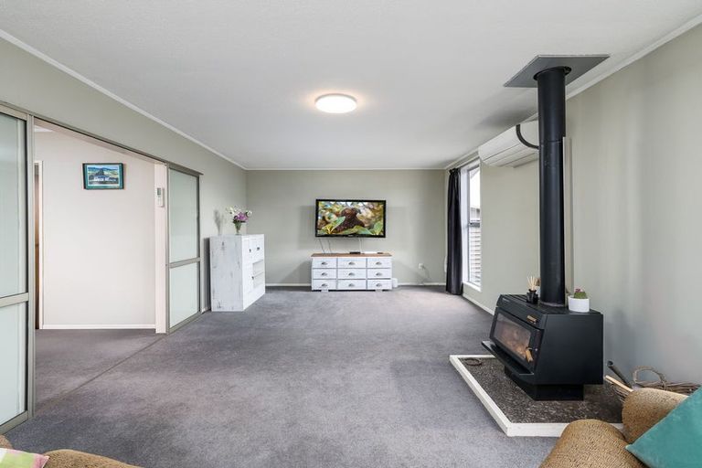 Photo of property in 195 Queen Street, Waimate, 7924
