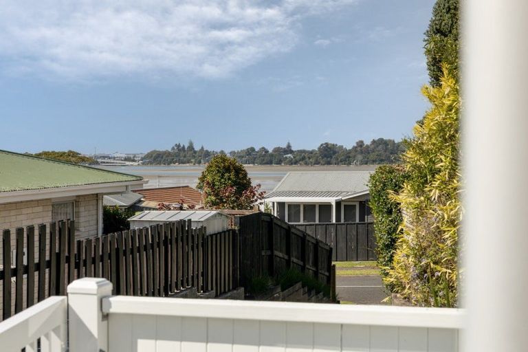 Photo of property in 138b Kingswood Road, Brookfield, Tauranga, 3110