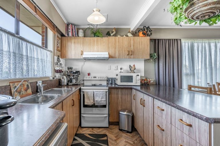 Photo of property in 77 Regent Street, Newfield, Invercargill, 9812