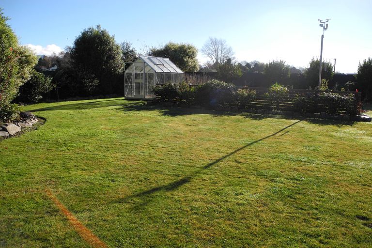 Photo of property in 10a Massey Street, Waimate, 7924