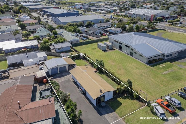 Photo of property in 34 Cook Drive, Whitianga, 3510