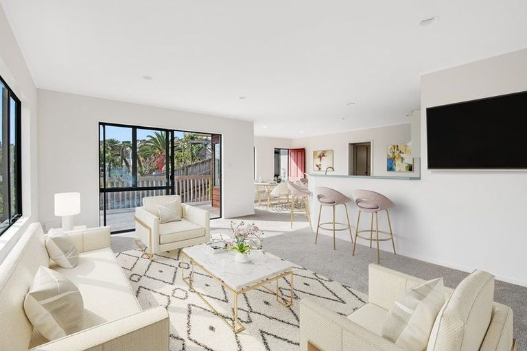 Photo of property in 14b Kestrel Heights, Arkles Bay, Whangaparaoa, 0932