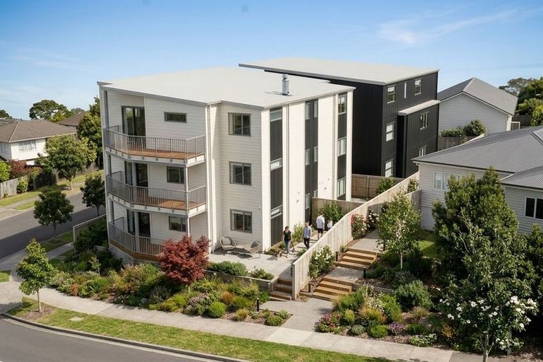 Photo of property in 1 Elizabeth Street, Pakuranga, Auckland, 2010
