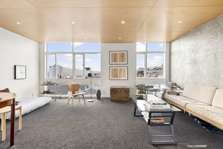 Photo of property in Rutherford Flats, 5 Levy Street, Mount Victoria, Wellington, 6011