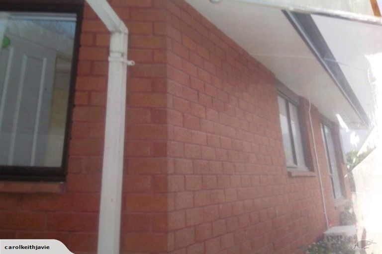 Photo of property in 1/1b Dickson Crescent, Hornby, Christchurch, 8042