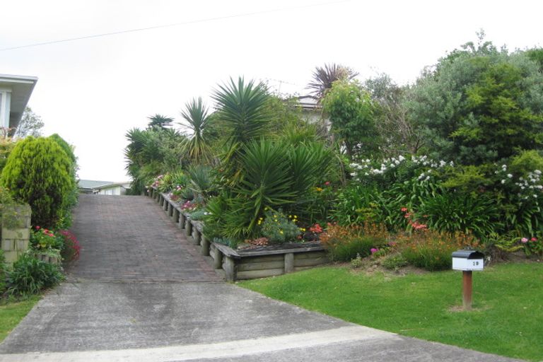 Photo of property in 19 Homestead Road, Manly, Whangaparaoa, 0930