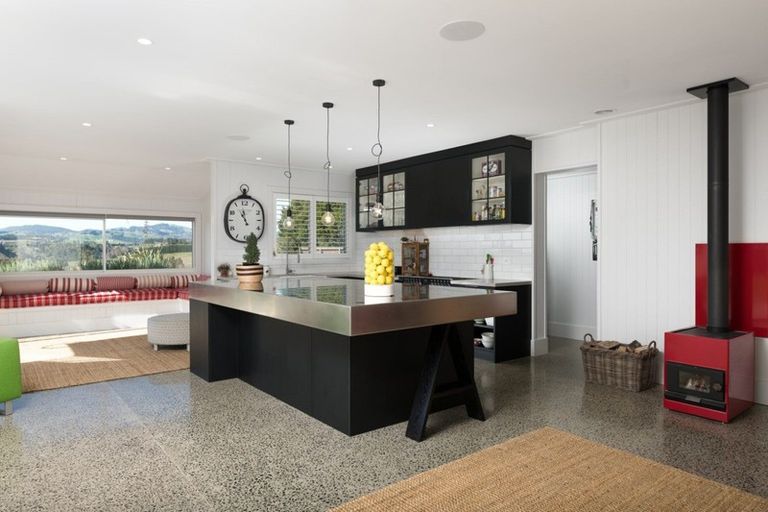 Photo of property in 28 Hanlow Place, Pyes Pa, Tauranga, 3112