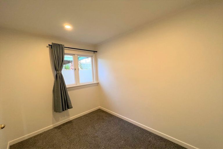 Photo of property in 1/405 East Coast Road, Mairangi Bay, Auckland, 0630
