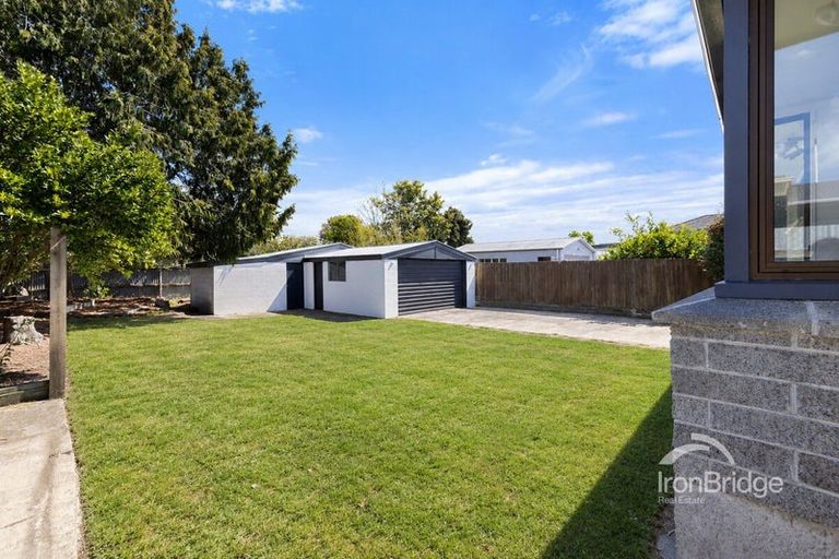 Photo of property in 199 Burwood Road, Burwood, Christchurch, 8083