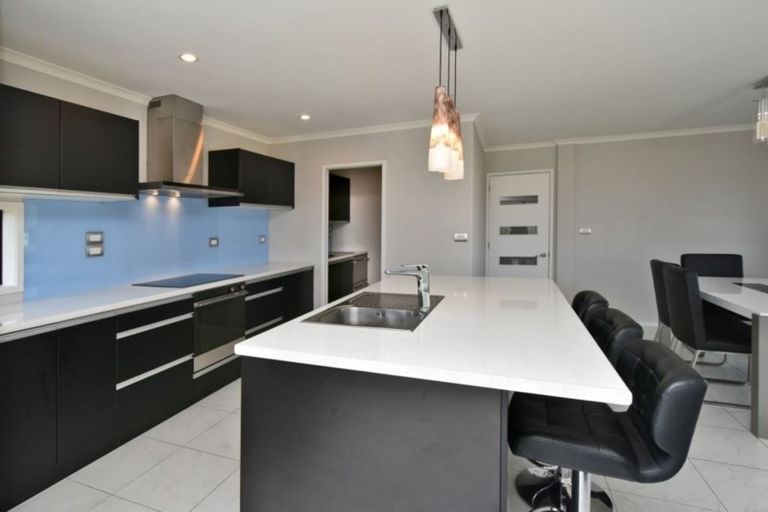 Photo of property in 15 Kawari Drive, Pegasus, 7612