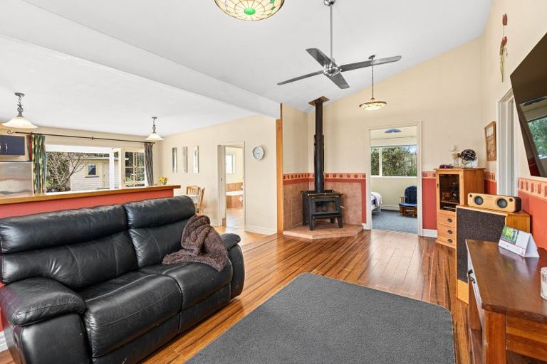 Photo of property in 68 Bibby Street, Waipawa, 4210