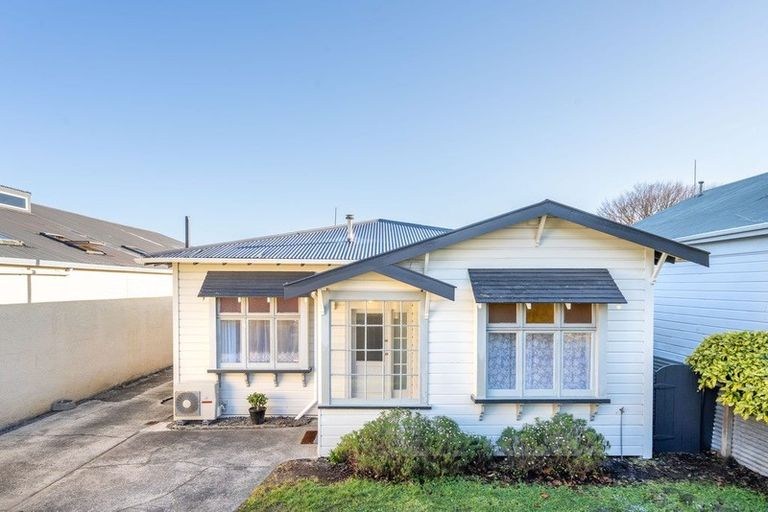 Photo of property in 375 College Street, Hokowhitu, Palmerston North, 4410