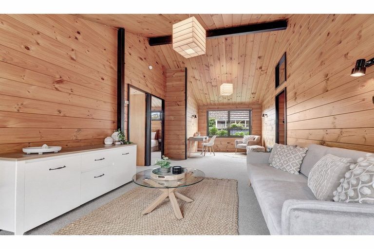 Photo of property in 2/238 Estuary Road, South New Brighton, Christchurch, 8062