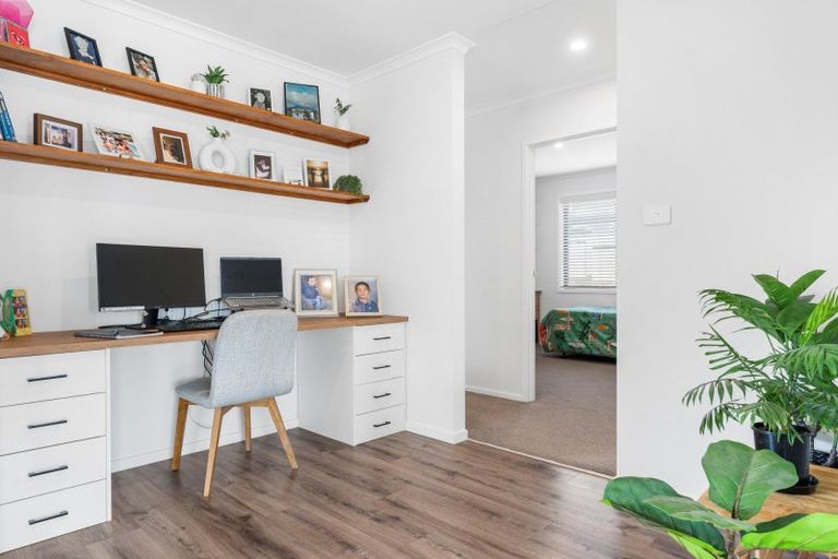 Photo of property in 52 Tamapahore Boulevard, Papamoa Beach, Papamoa, 3118