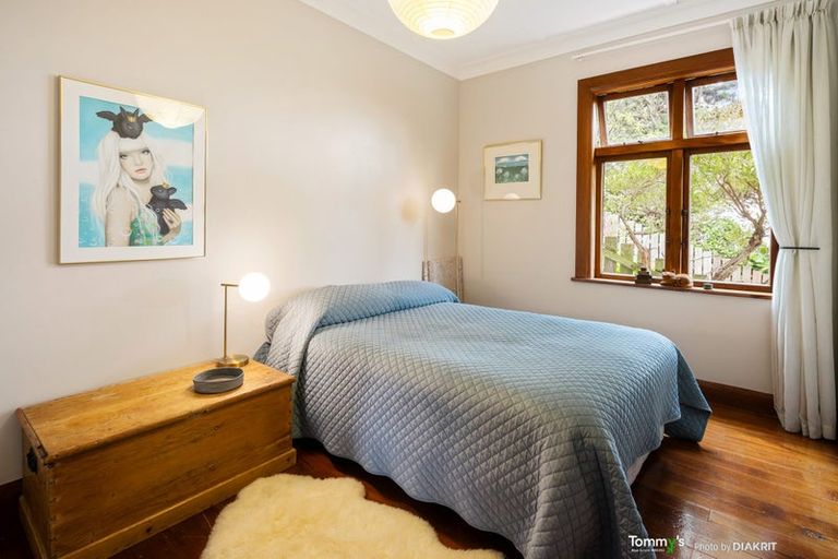 Photo of property in 152 Grafton Road, Roseneath, Wellington, 6011