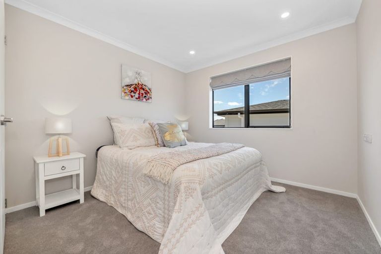 Photo of property in 58 Elevation Street, Flat Bush, Auckland, 2019