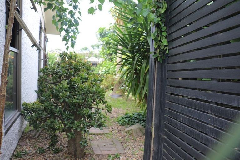 Photo of property in 2 Kinross Place, Mount Maunganui, 3116
