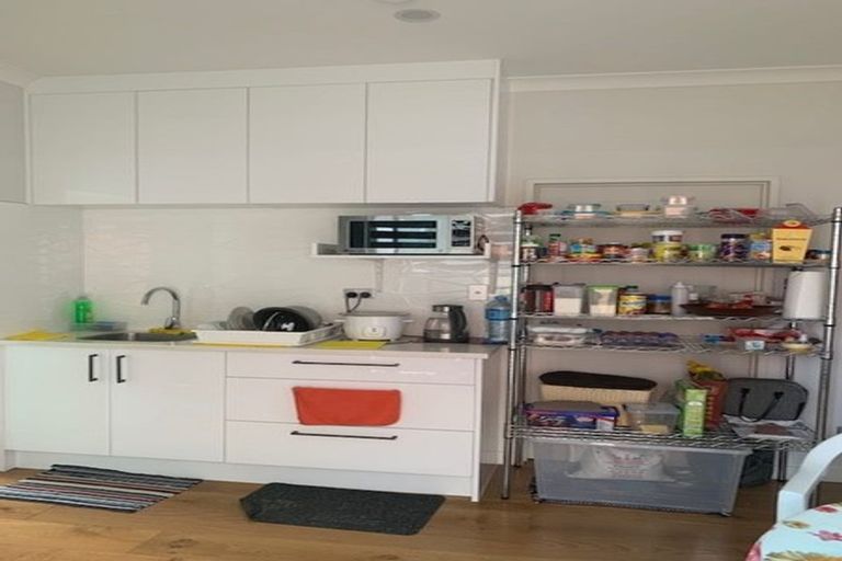 Photo of property in 82 Donegal Park Drive, Flat Bush, Auckland, 2019