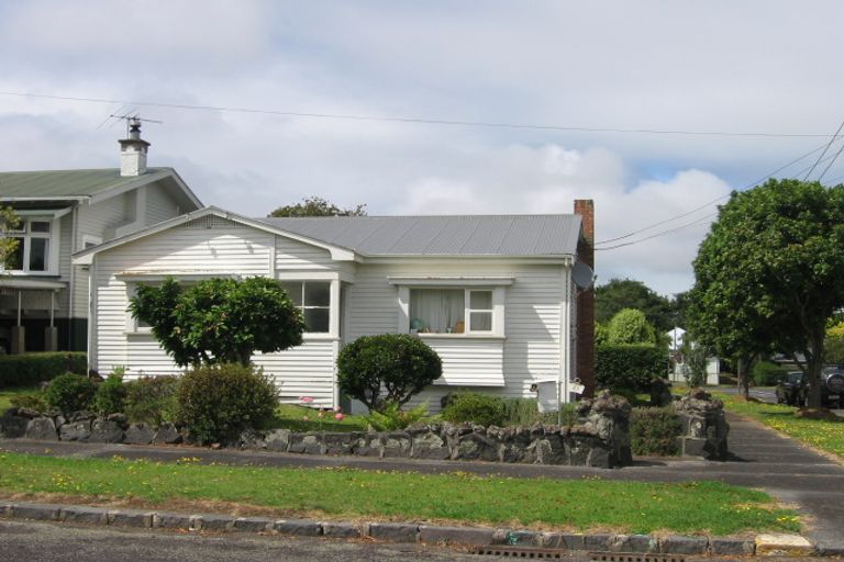 Photo of property in 28 Wembley Road, Mount Eden, Auckland, 1041
