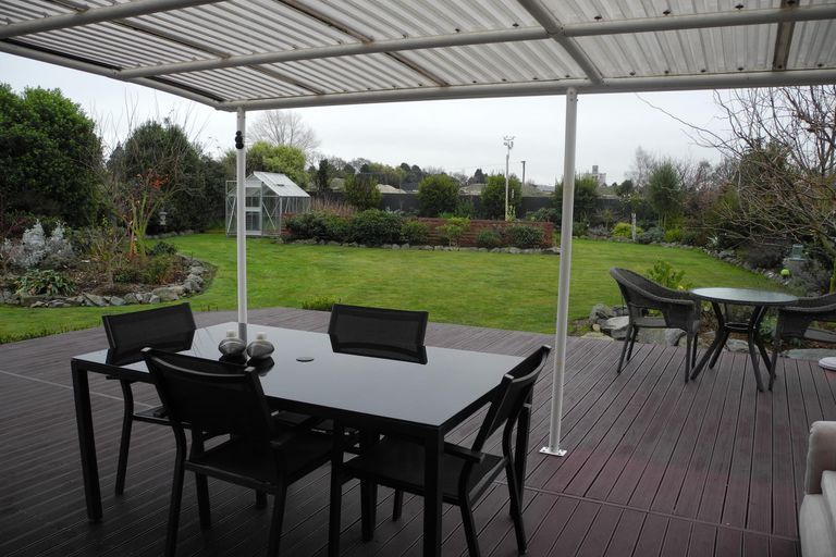 Photo of property in 10a Massey Street, Waimate, 7924