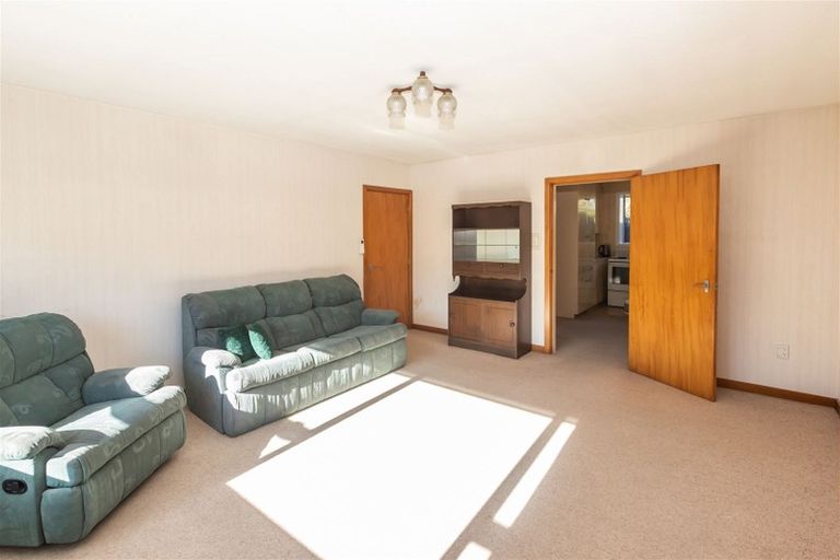 Photo of property in 2/127 Clarence Street, Riccarton, Christchurch, 8011