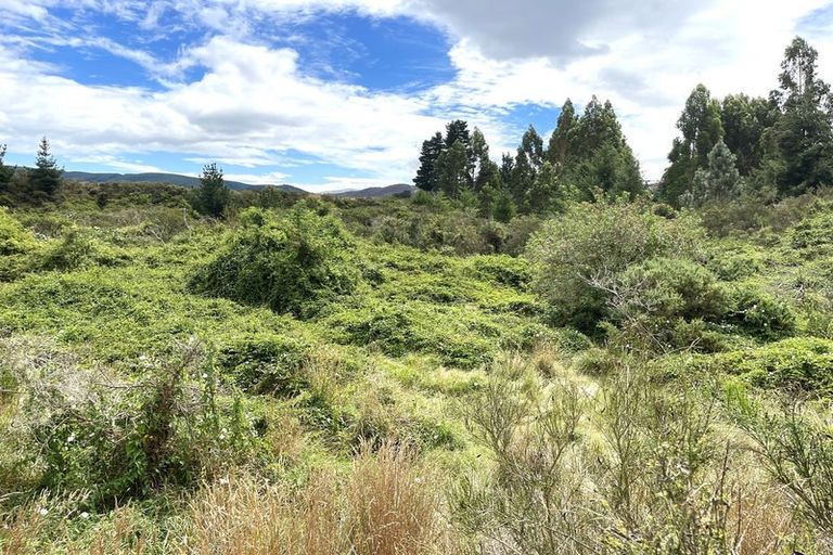 Photo of property in 44 Rongahere Road, Beaumont, Lawrence, 9591