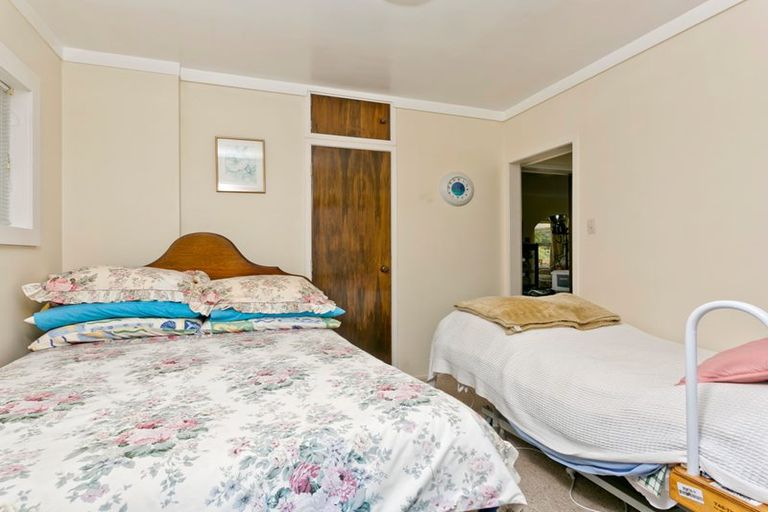 Photo of property in 27 Baddeleys Beach Road, Tawharanui Peninsula, Matakana, 0986