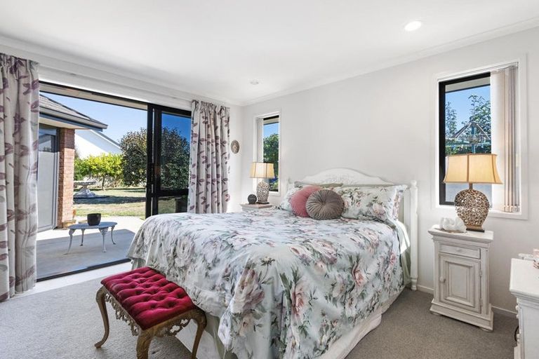 Photo of property in 12 Cotter Place, Cambridge, 3434