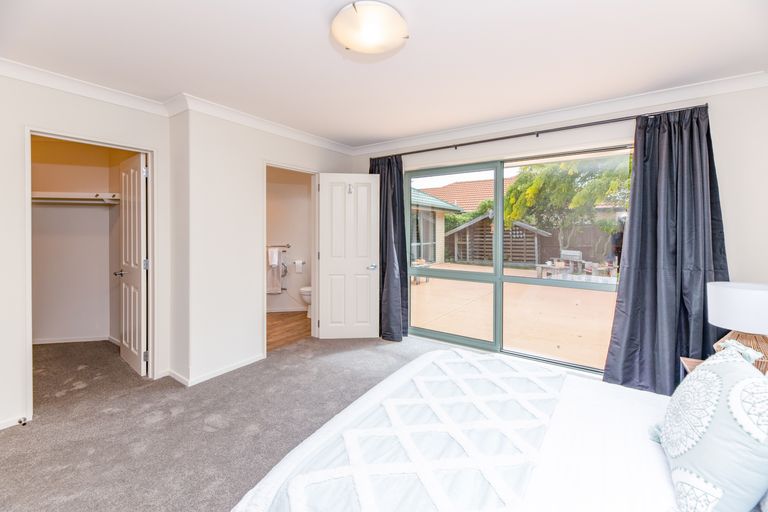 Photo of property in 92 Courtenay Drive, Kaiapoi, 7630