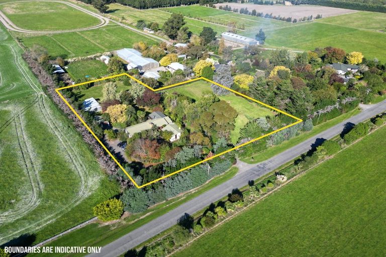 Photo of property in 134 Double Corner Road, Amberley, 7481