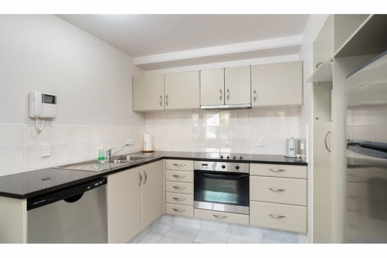 Photo of property in 107/36 Victoria Road, Mount Maunganui, 3116