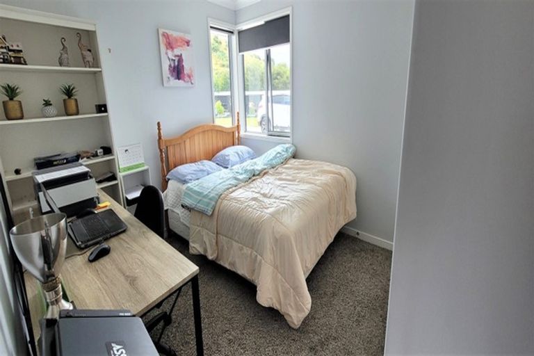 Photo of property in 266 Lakes Boulevard, Pyes Pa, Tauranga, 3112