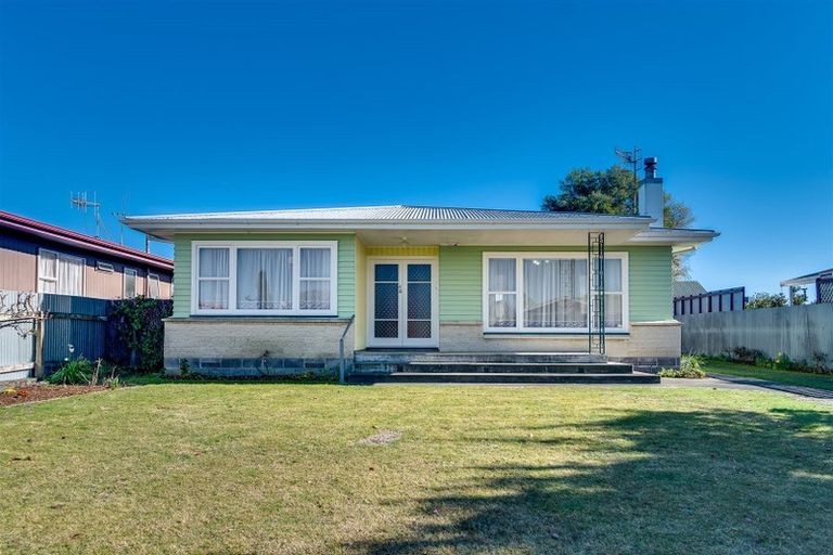 Photo of property in 27 Rochester Street, Tamatea, Napier, 4112